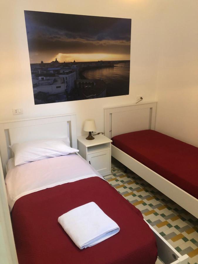 Trapani Apartments Esterno foto